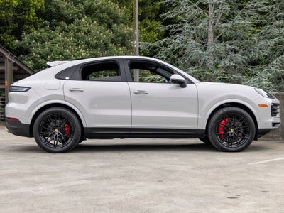 2024 Porsche Cayenne S Coupe