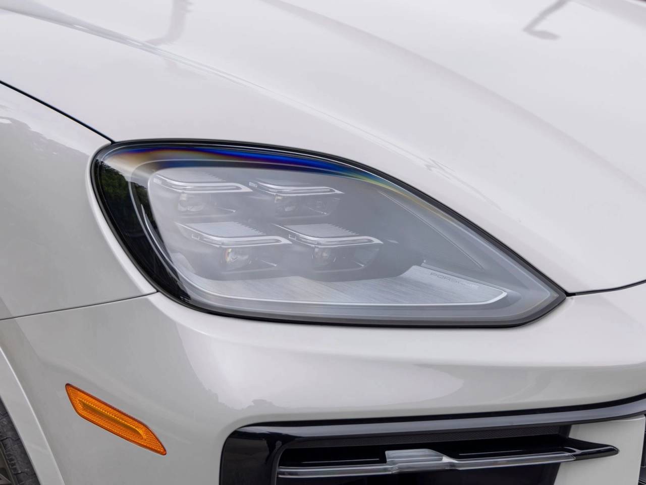 2024 Porsche Cayenne S Coupe