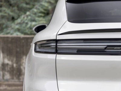 2024 Porsche Cayenne S Coupe