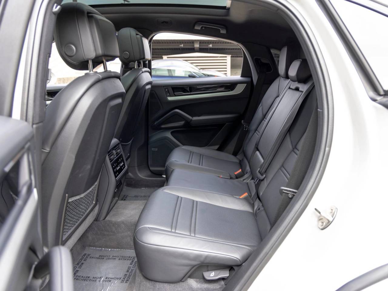 2024 Porsche Cayenne S Coupe