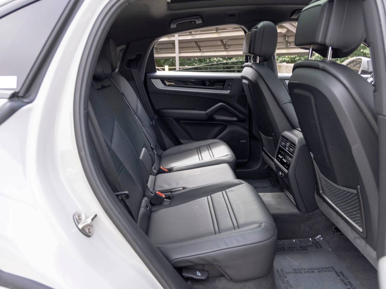 2024 Porsche Cayenne S Coupe