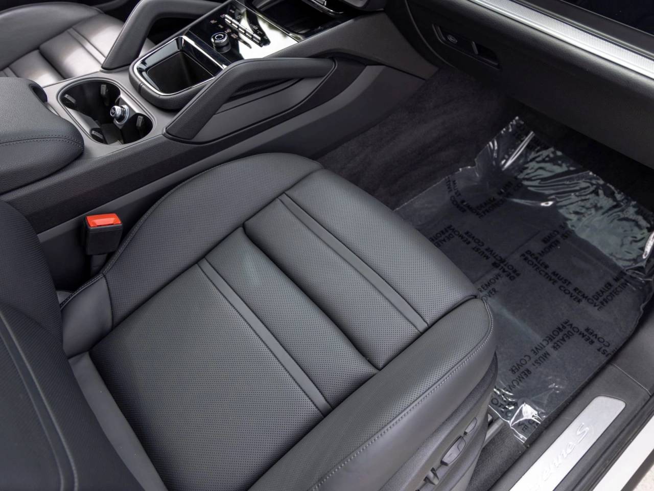 2024 Porsche Cayenne S Coupe
