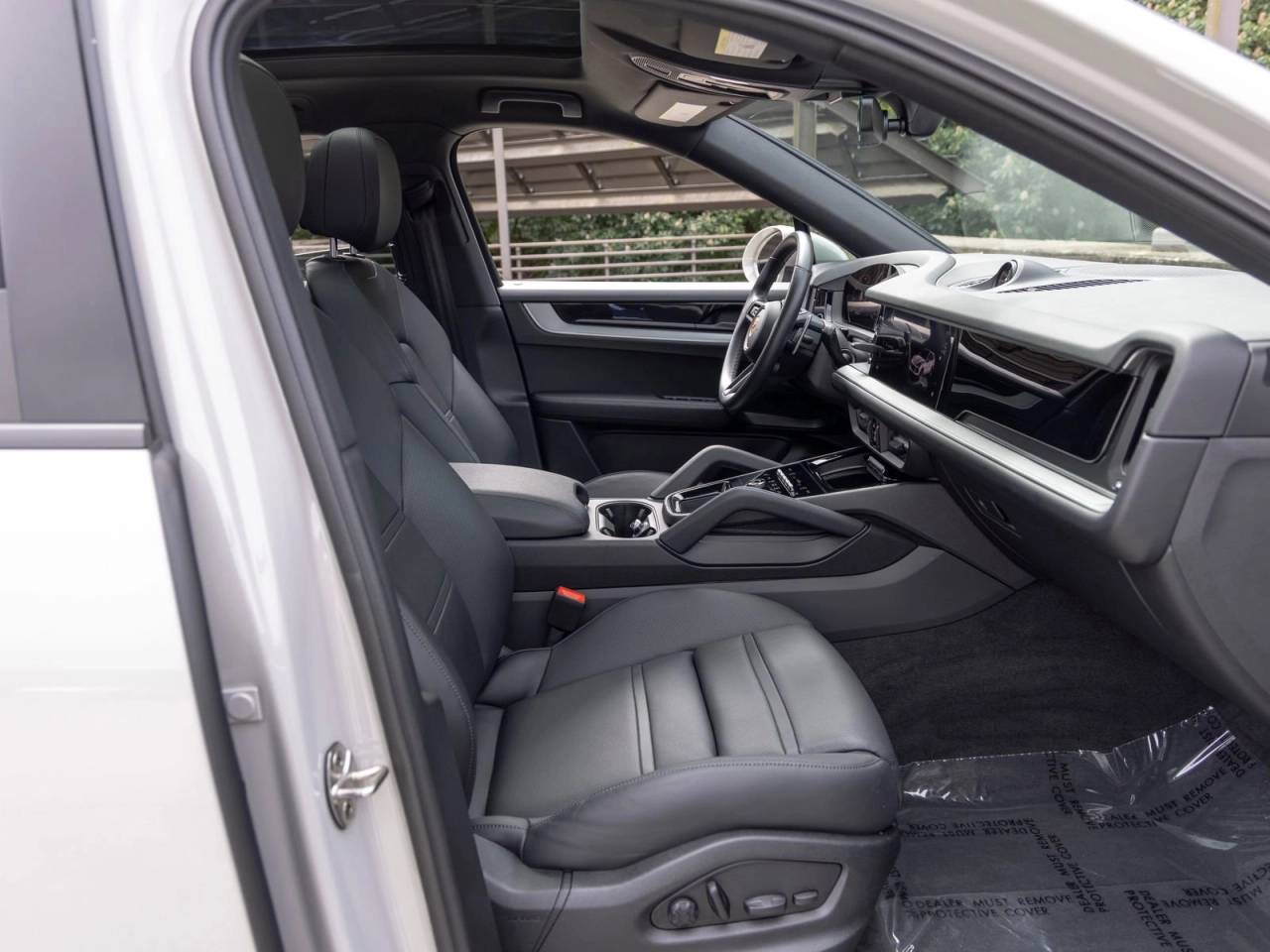 2024 Porsche Cayenne S Coupe