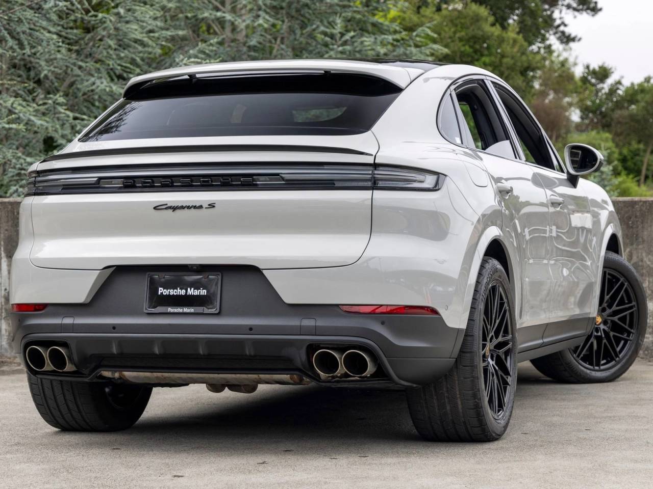 2024 Porsche Cayenne S Coupe