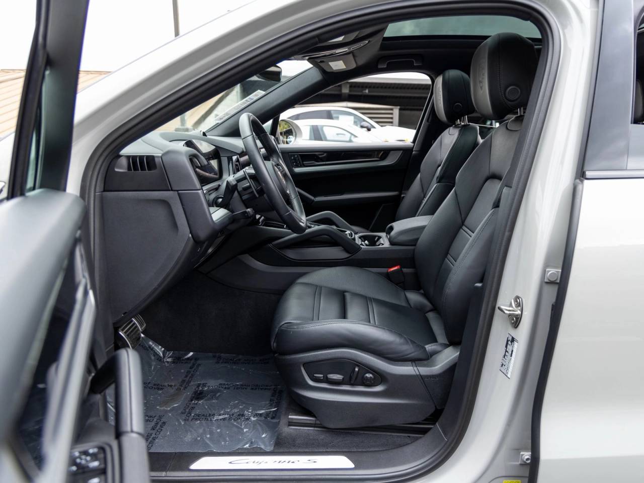 2025 Porsche Cayenne Cayenne S Coupe