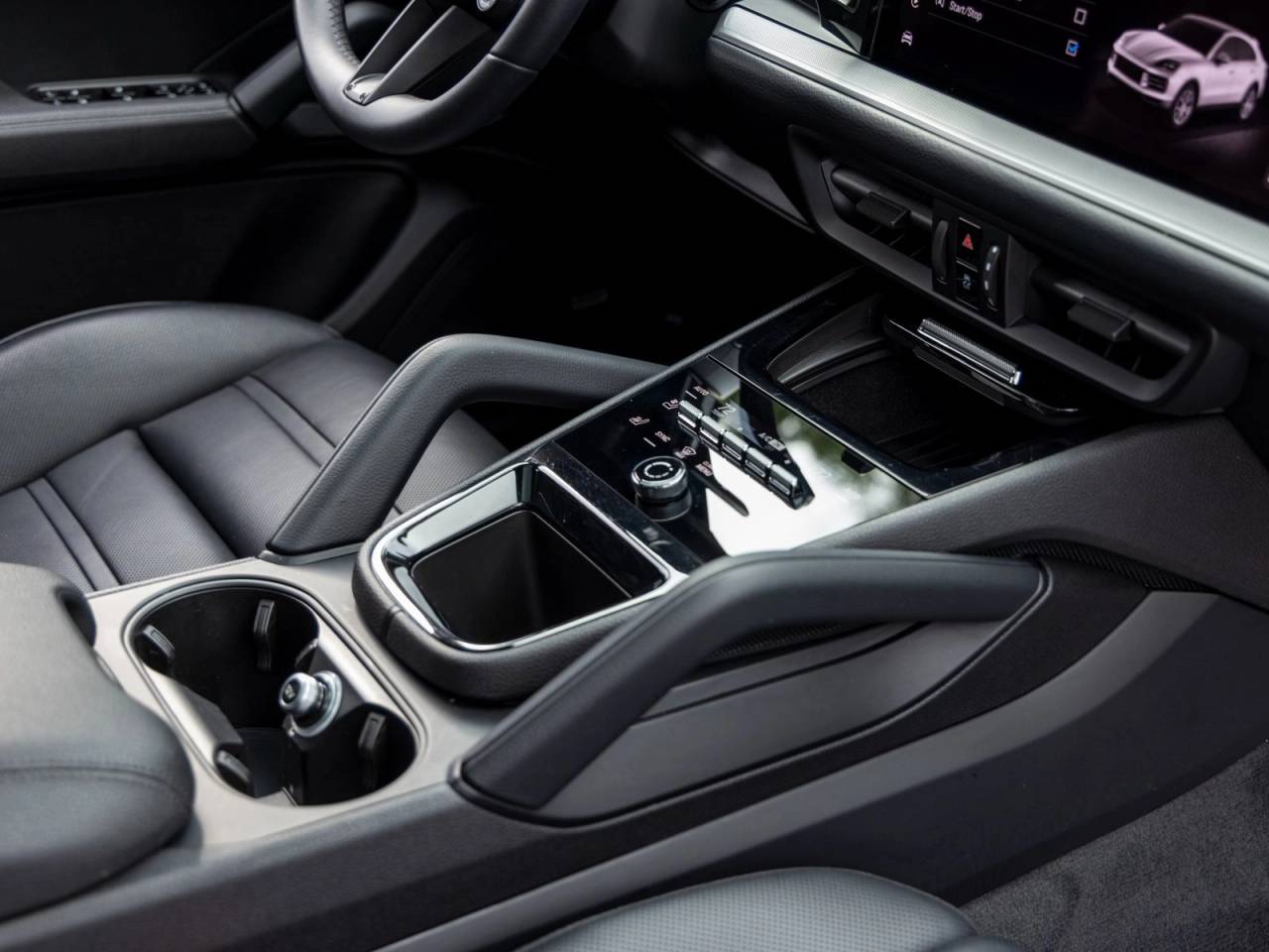 2025 Porsche Cayenne Cayenne S Coupe