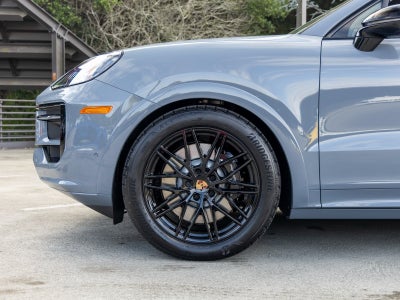 2026 Porsche Cayenne Cayenne S Coupe