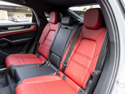 2026 Porsche Cayenne Cayenne S Coupe