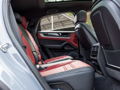 2026 Porsche Cayenne Cayenne S Coupe