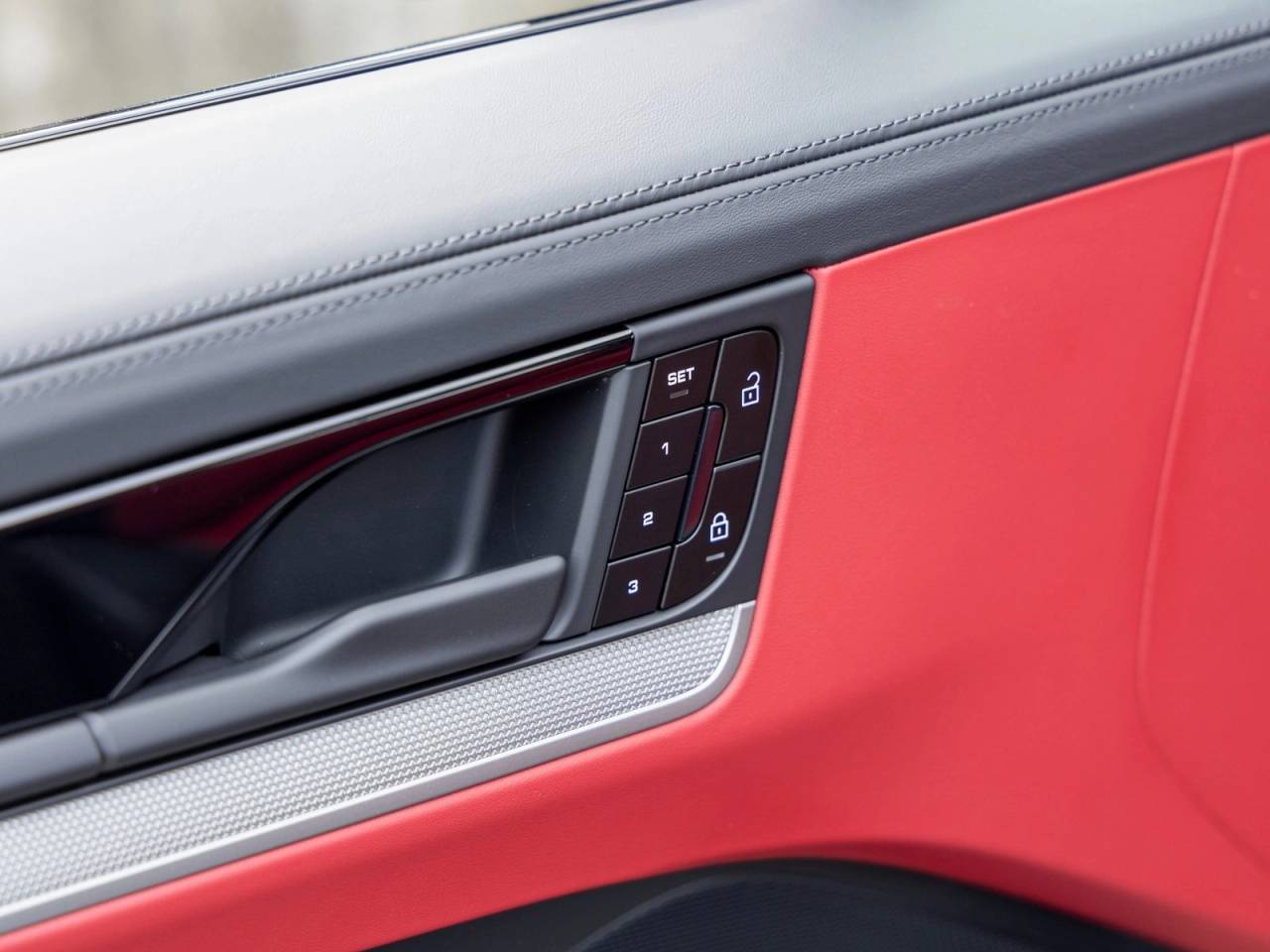 2026 Porsche Cayenne Cayenne S Coupe