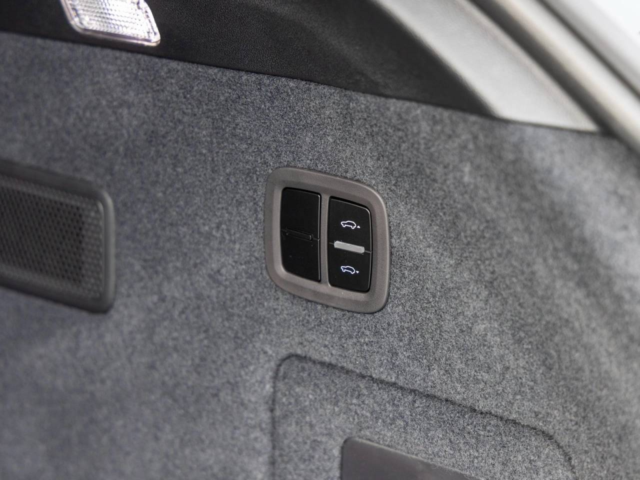 2026 Porsche Cayenne Cayenne S Coupe