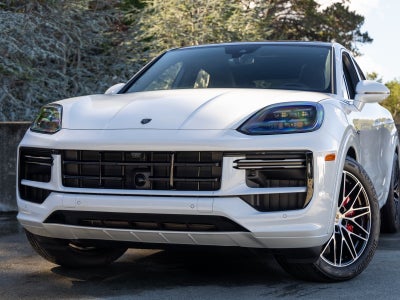 2025 Porsche Cayenne Cayenne Turbo E-Hybrid Coupe