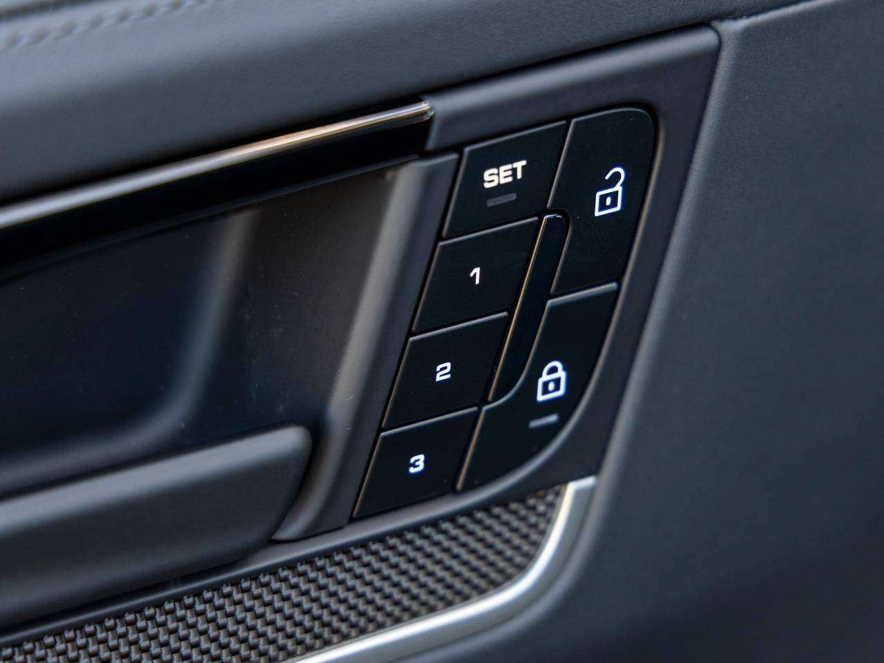 2025 Porsche Cayenne Cayenne Turbo E-Hybrid Coupe