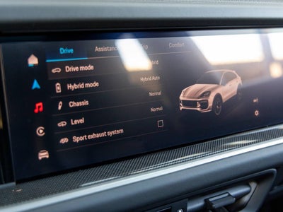 2025 Porsche Cayenne Cayenne Turbo E-Hybrid Coupe