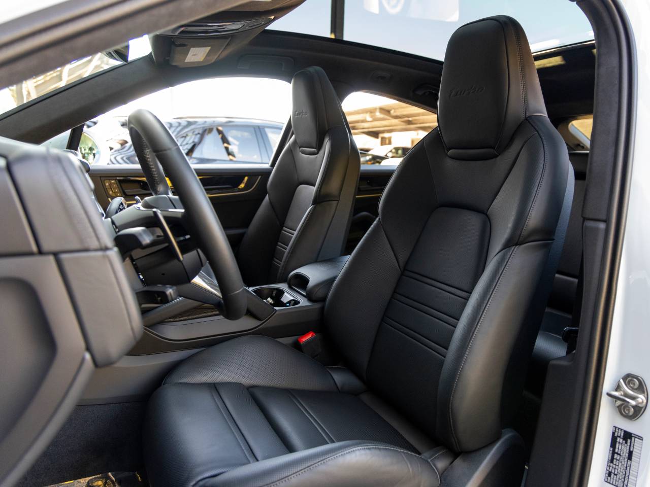 2025 Porsche Cayenne Cayenne Turbo E-Hybrid Coupe