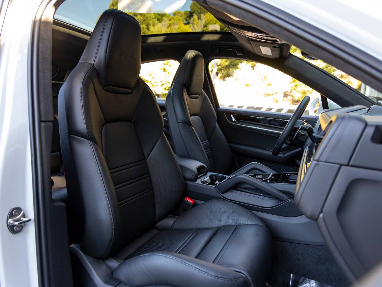 2025 Porsche Cayenne Cayenne Turbo E-Hybrid Coupe