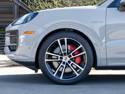 2026 Porsche Cayenne Cayenne S E-Hybrid Coupe