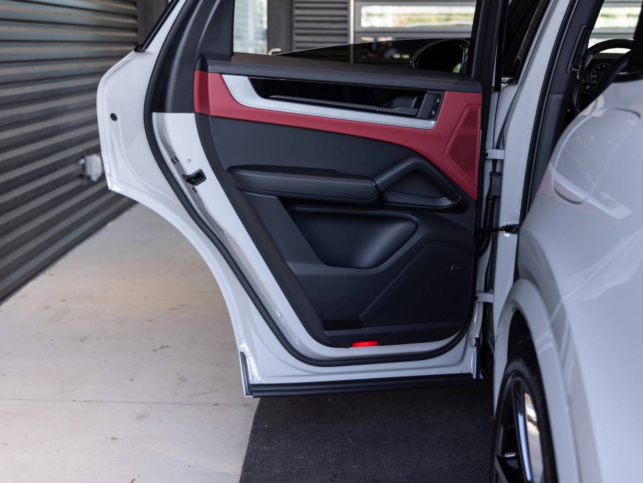 2026 Porsche Cayenne Cayenne S E-Hybrid Coupe