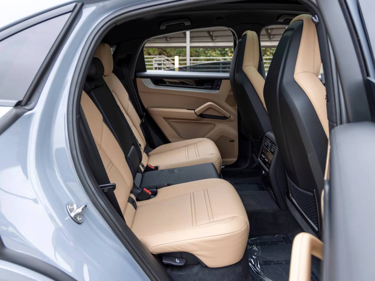 2026 Porsche Cayenne S E-Hybrid Coupe