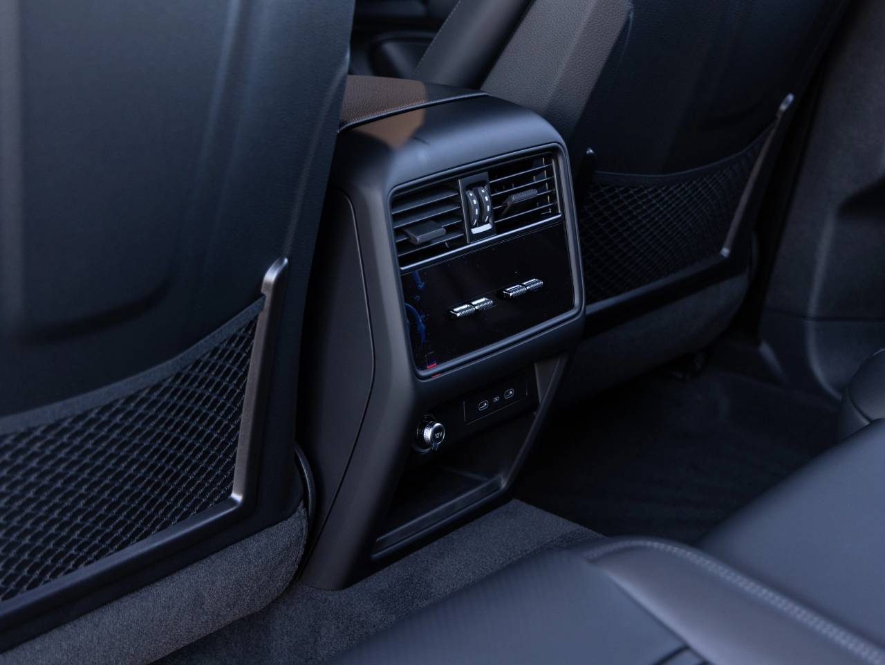 2026 Porsche Cayenne Cayenne S E-Hybrid Coupe