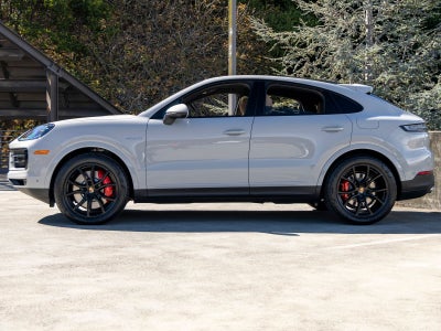 2026 Porsche Cayenne Cayenne S E-Hybrid Coupe