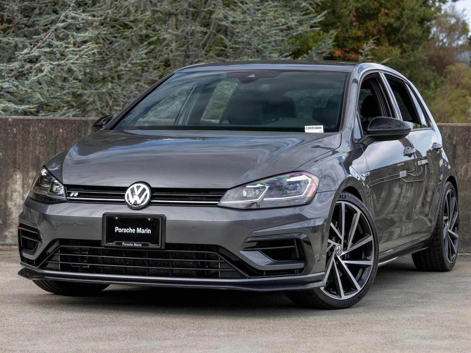 2018 Volkswagen Golf R DCC & Navigation 4Motion