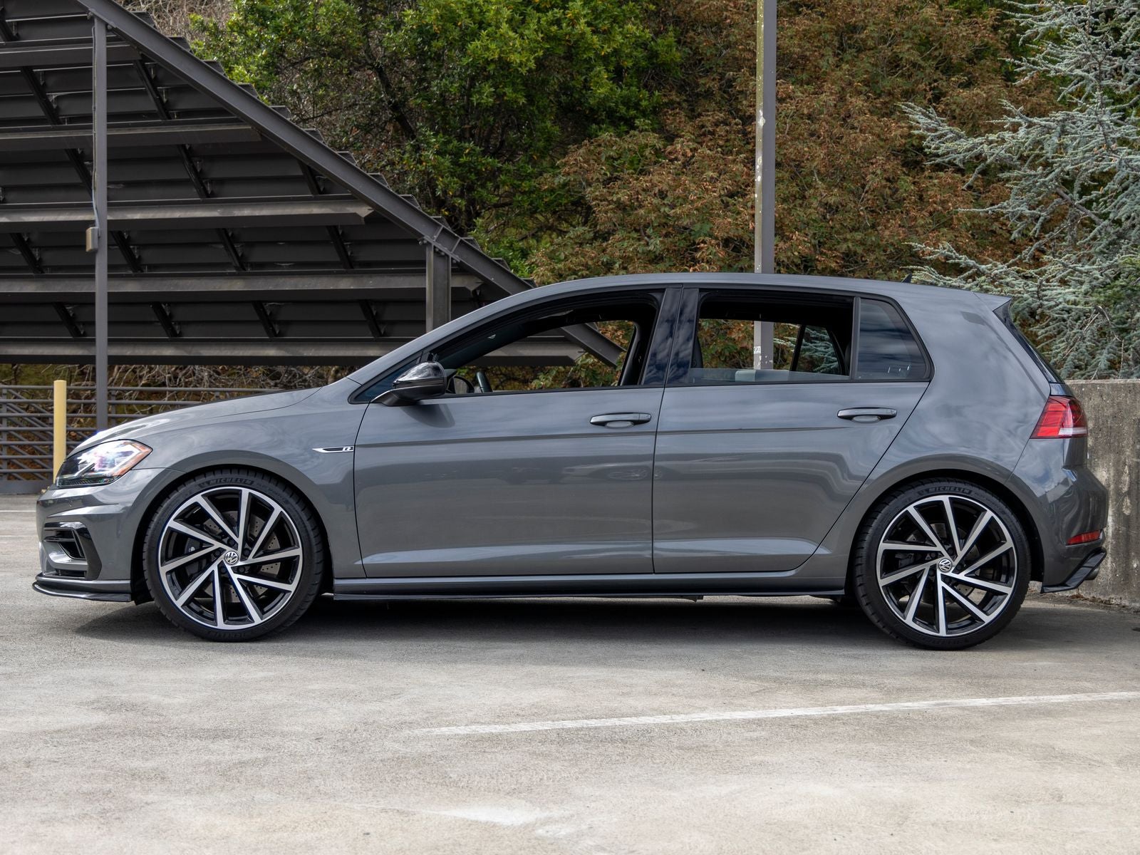 2018 Volkswagen Golf R DCC & Navigation 4Motion