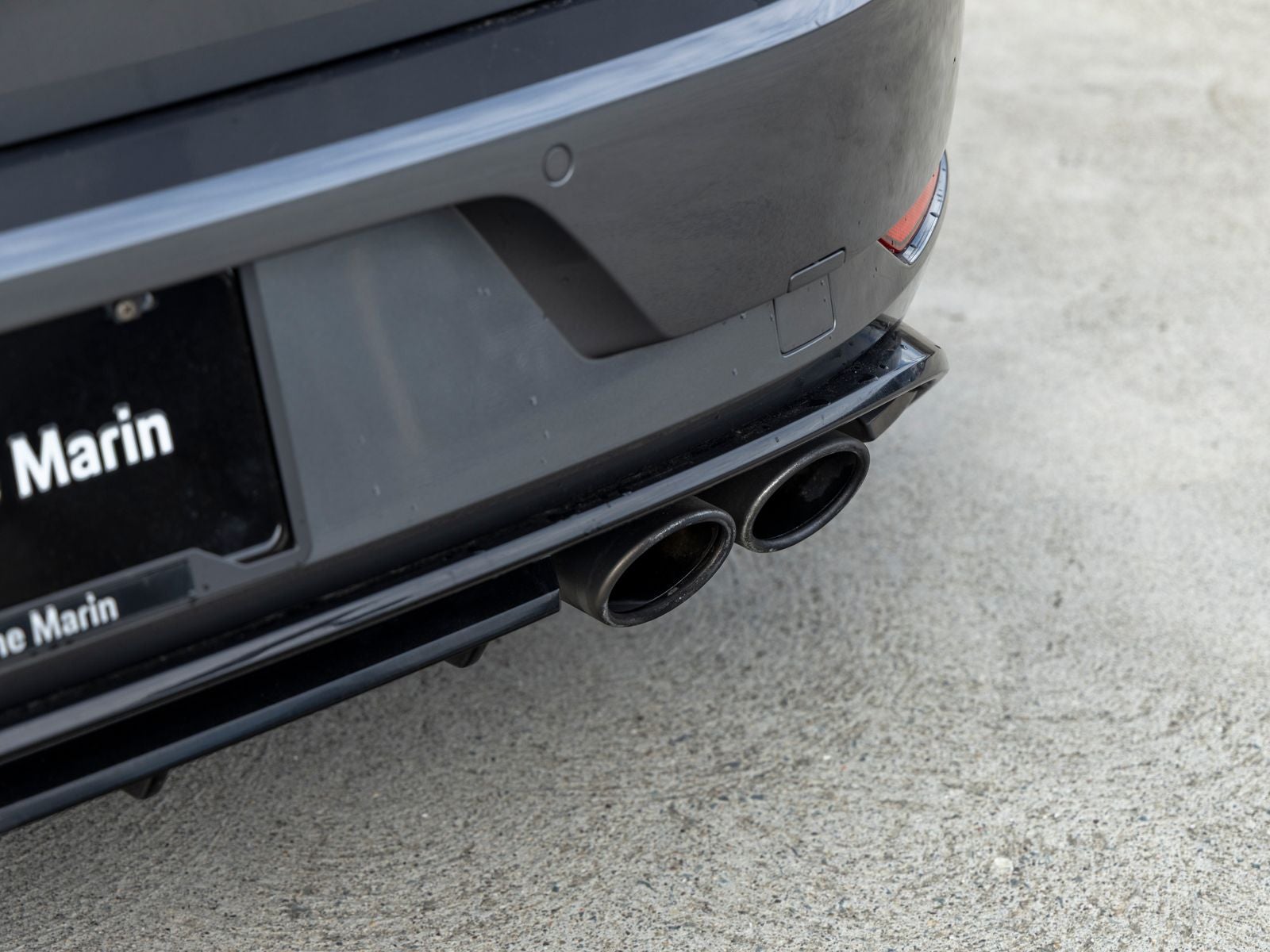 2018 Volkswagen Golf R DCC & Navigation 4Motion