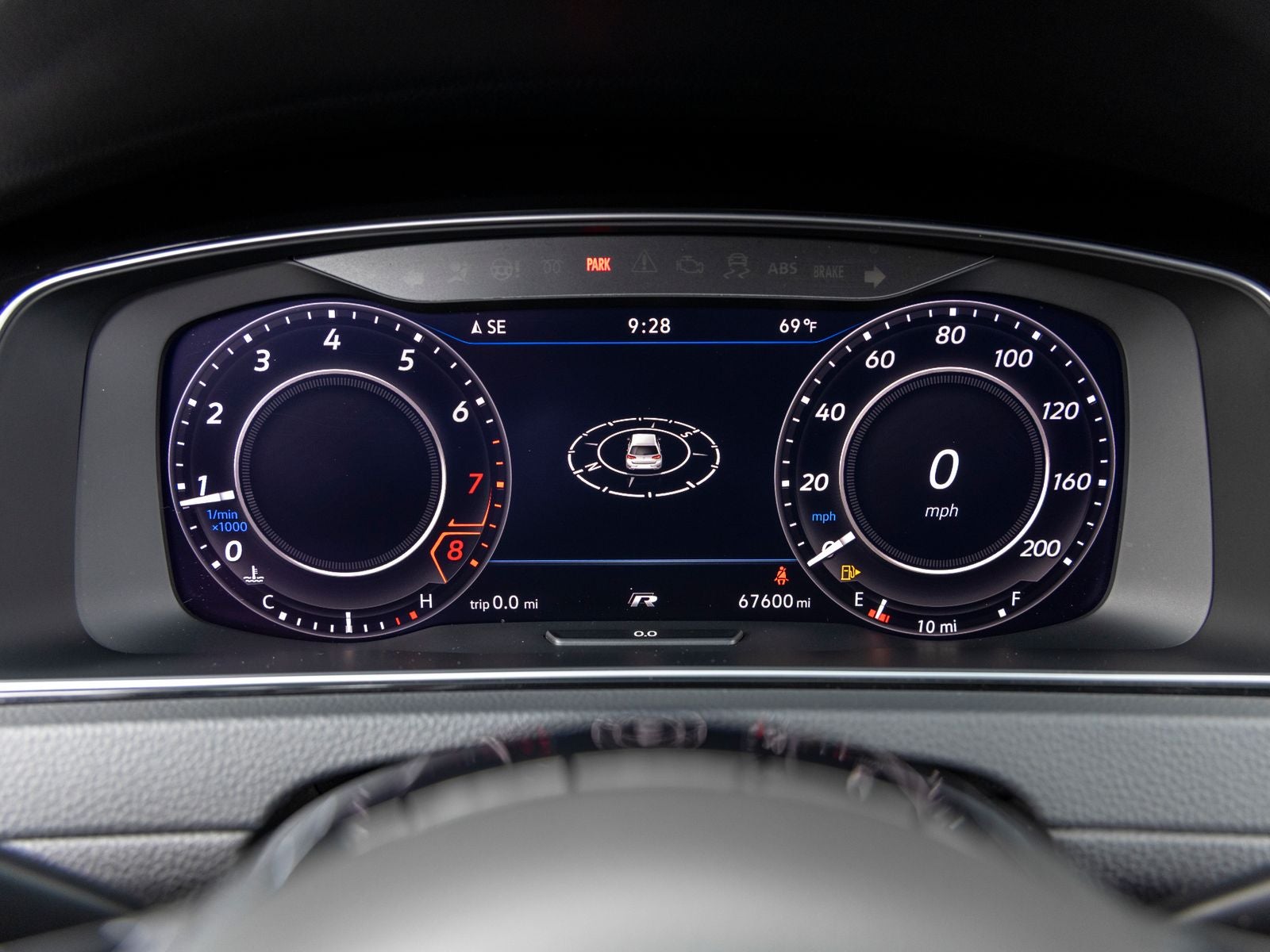 2018 Volkswagen Golf R DCC & Navigation 4Motion