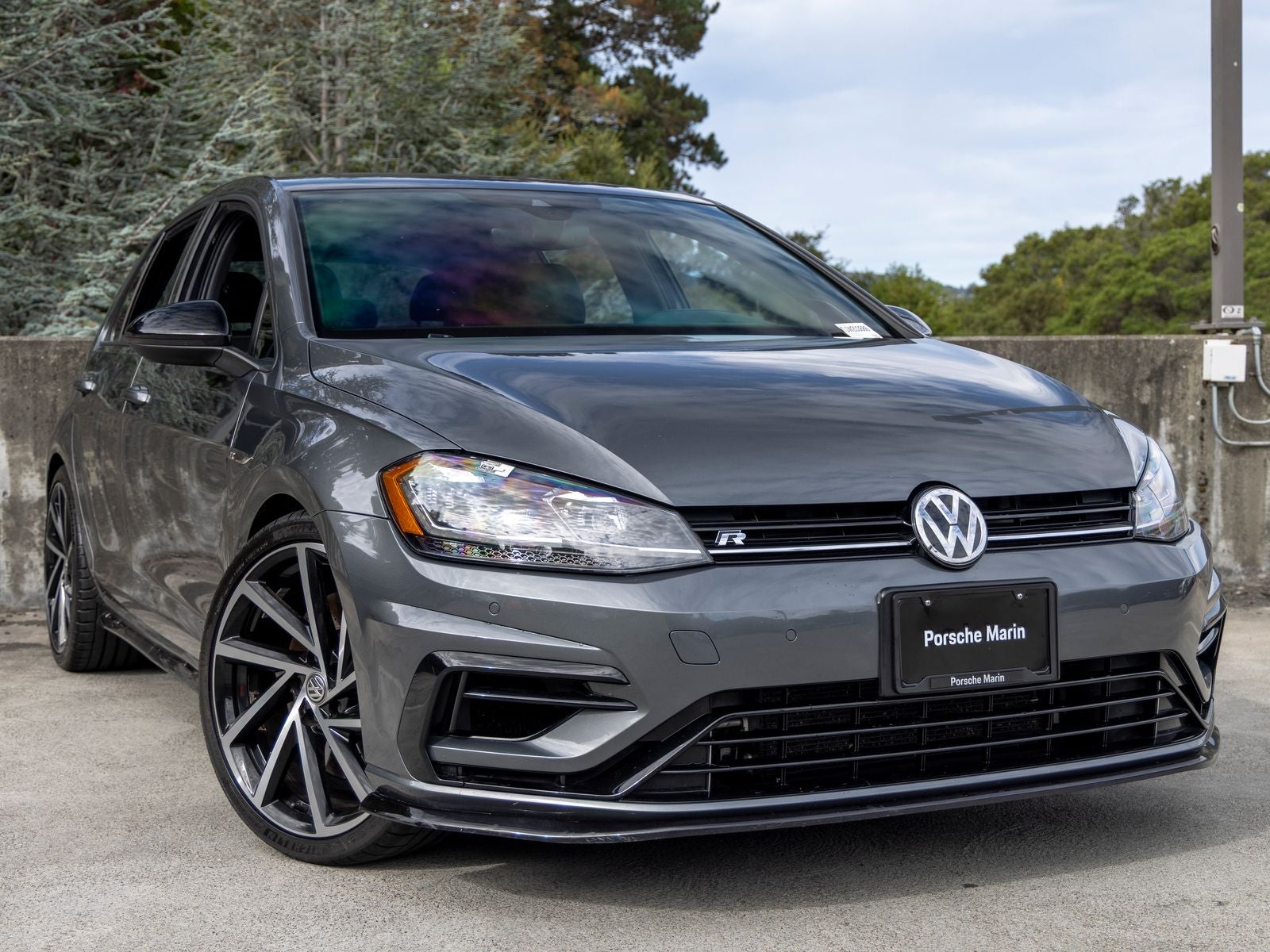 2018 Volkswagen Golf R DCC & Navigation 4Motion