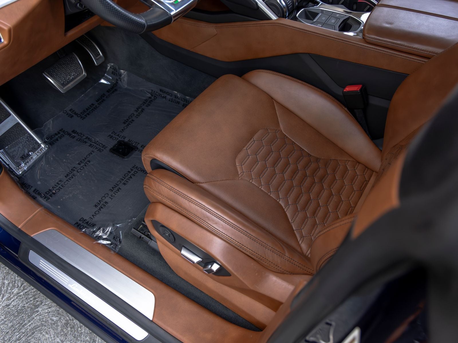 2019 Lamborghini Urus Base