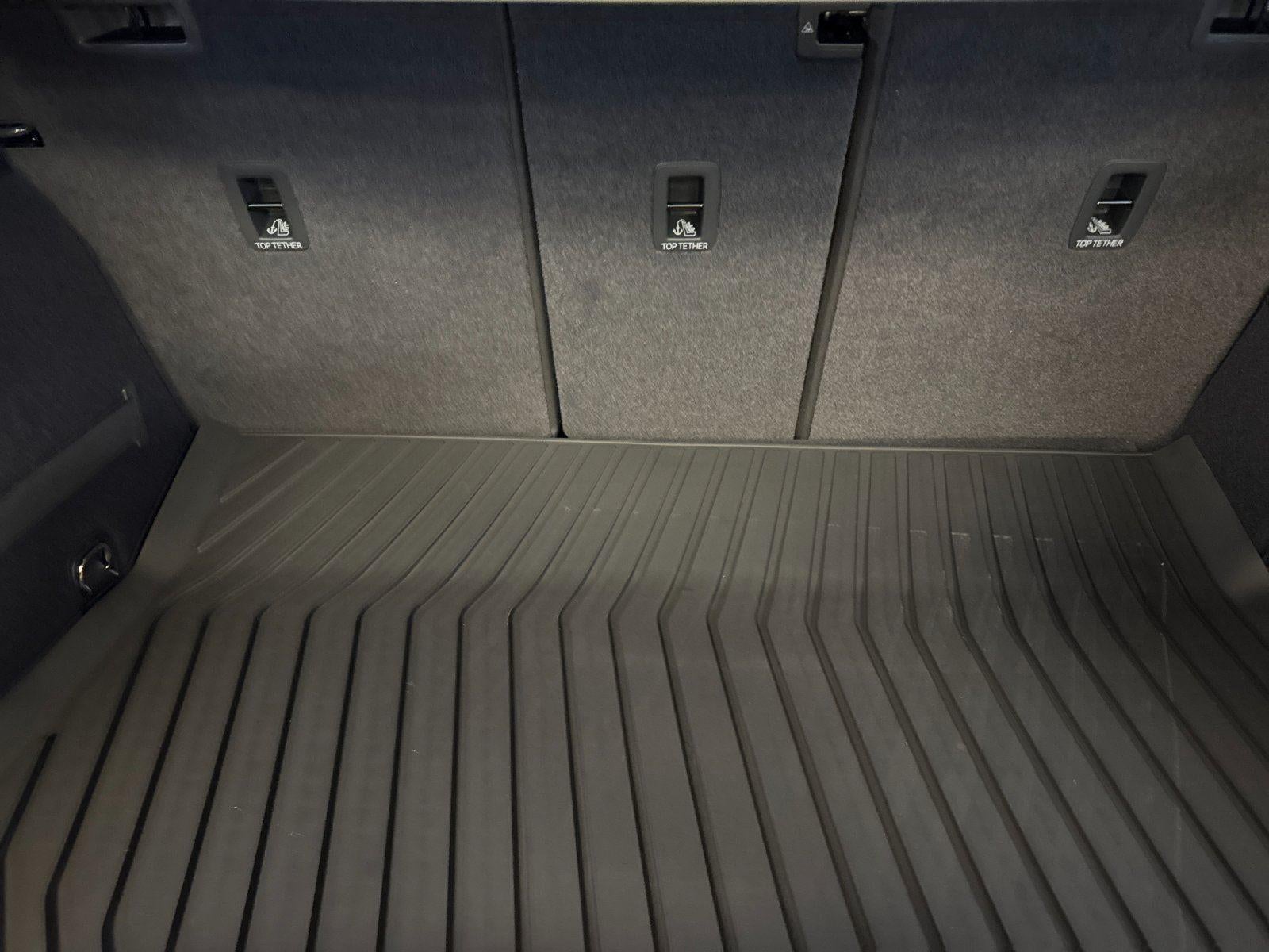 2027 Audi Q6 e-tron Premium