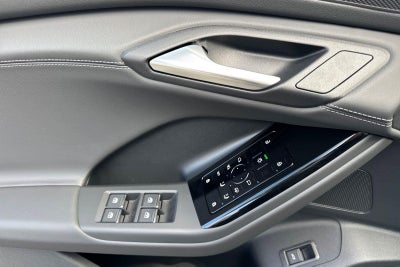 2025 Audi Q6 e-tron Premium