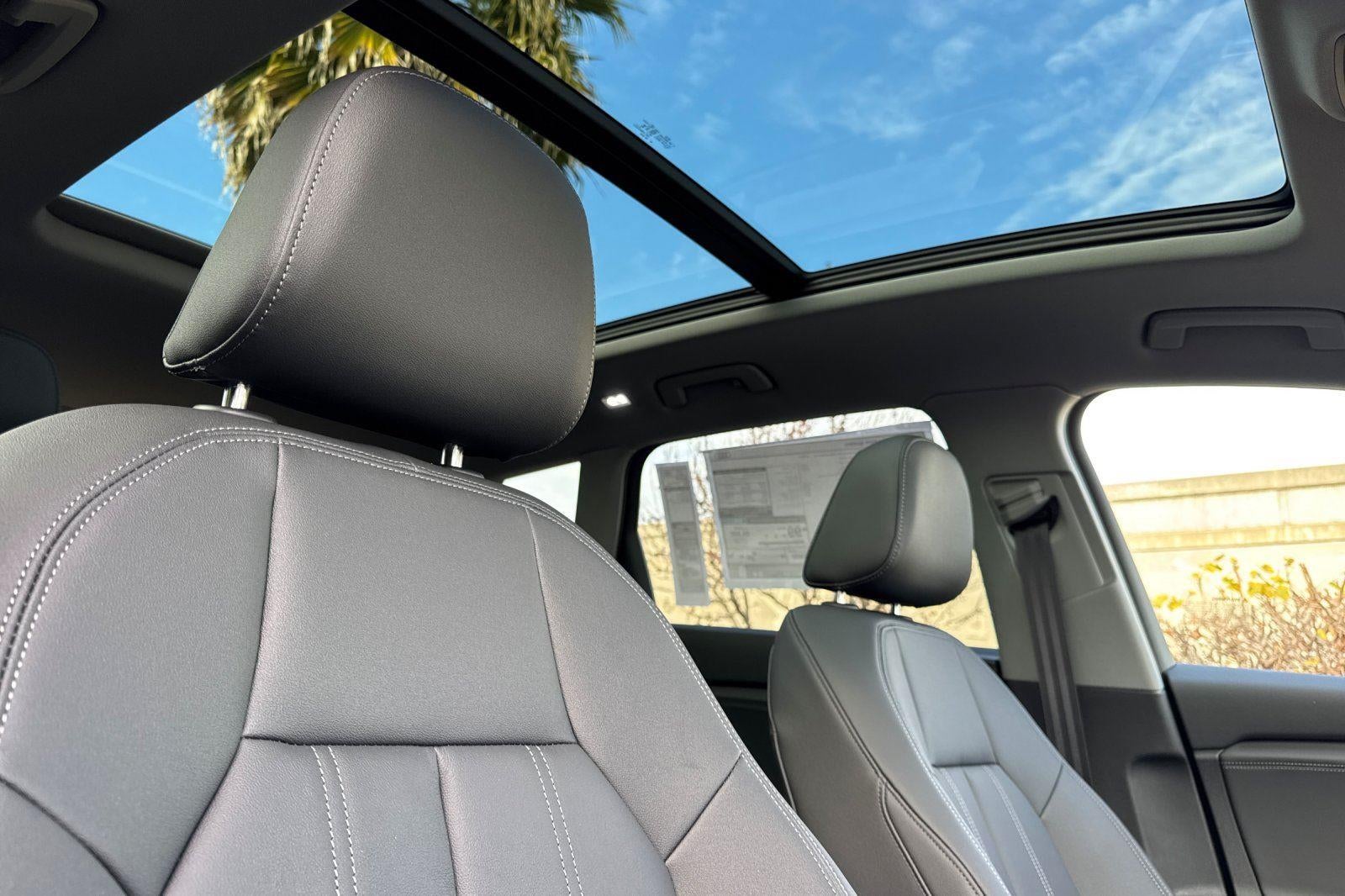 2025 Audi Q6 e-tron Premium