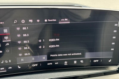 2025 Audi Q6 e-tron Premium