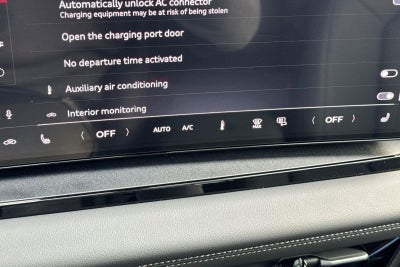 2025 Audi Q6 e-tron Premium