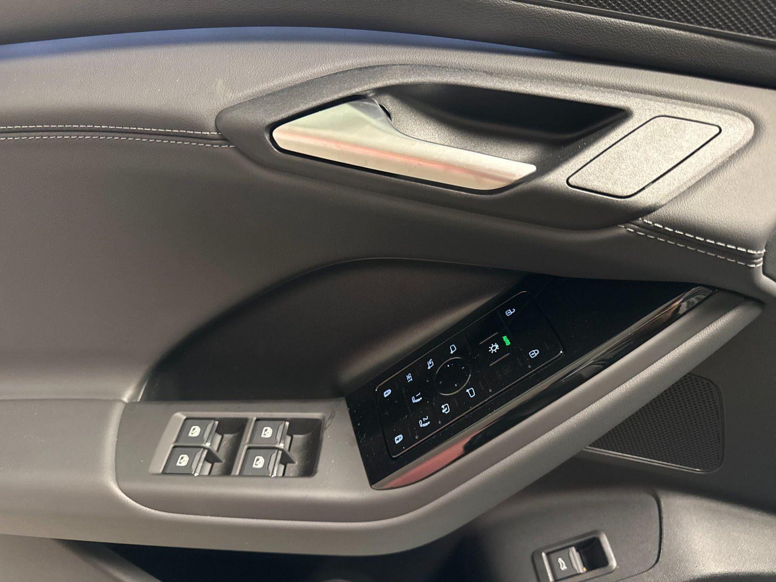 2027 Audi Q6 e-tron Premium