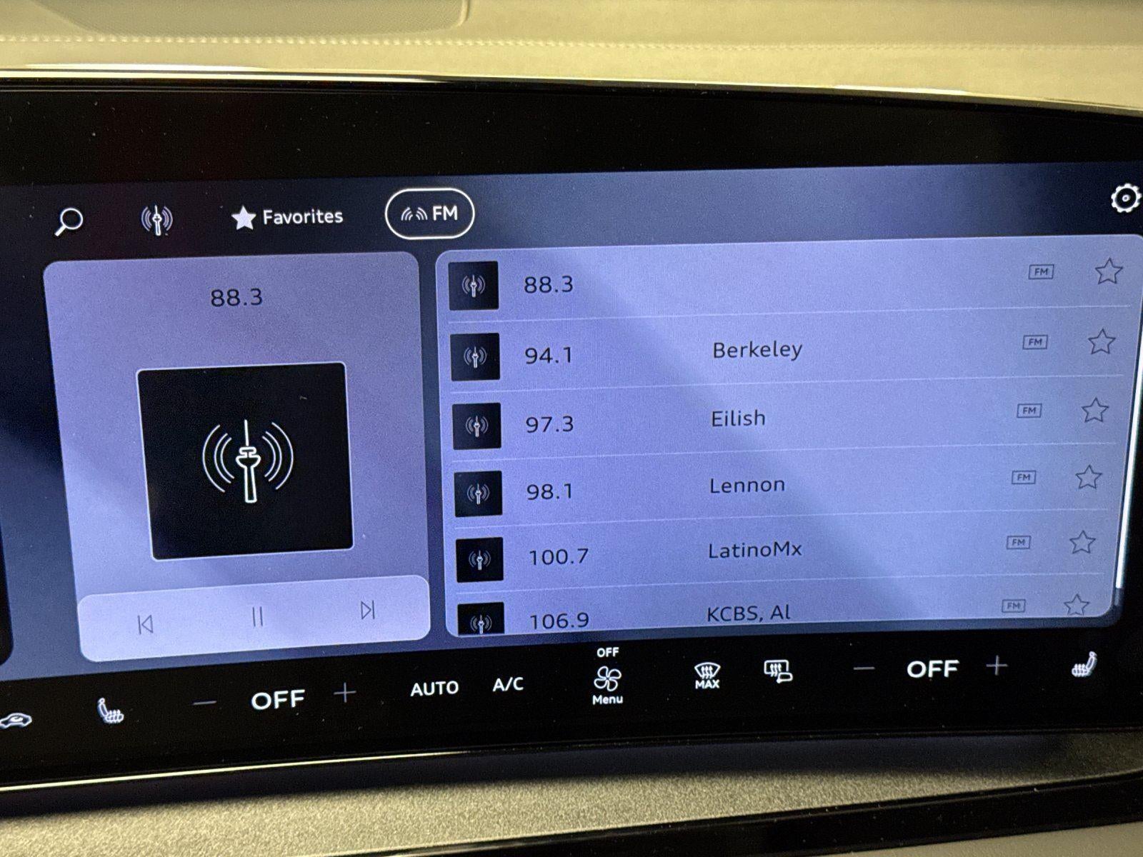 2027 Audi Q6 e-tron Premium