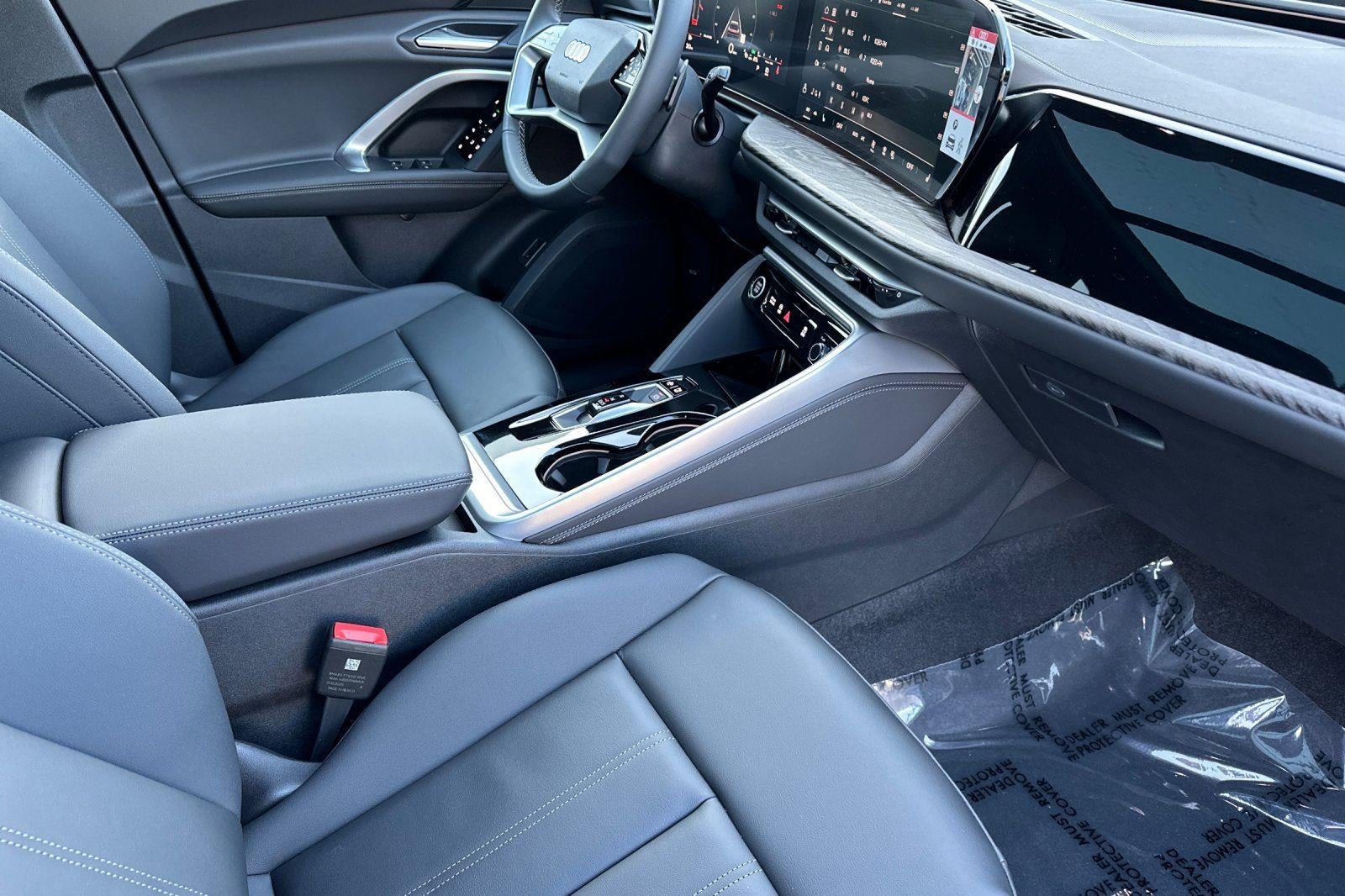 2025 Audi Q5 Premium