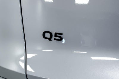 2025 Audi Q5 Premium