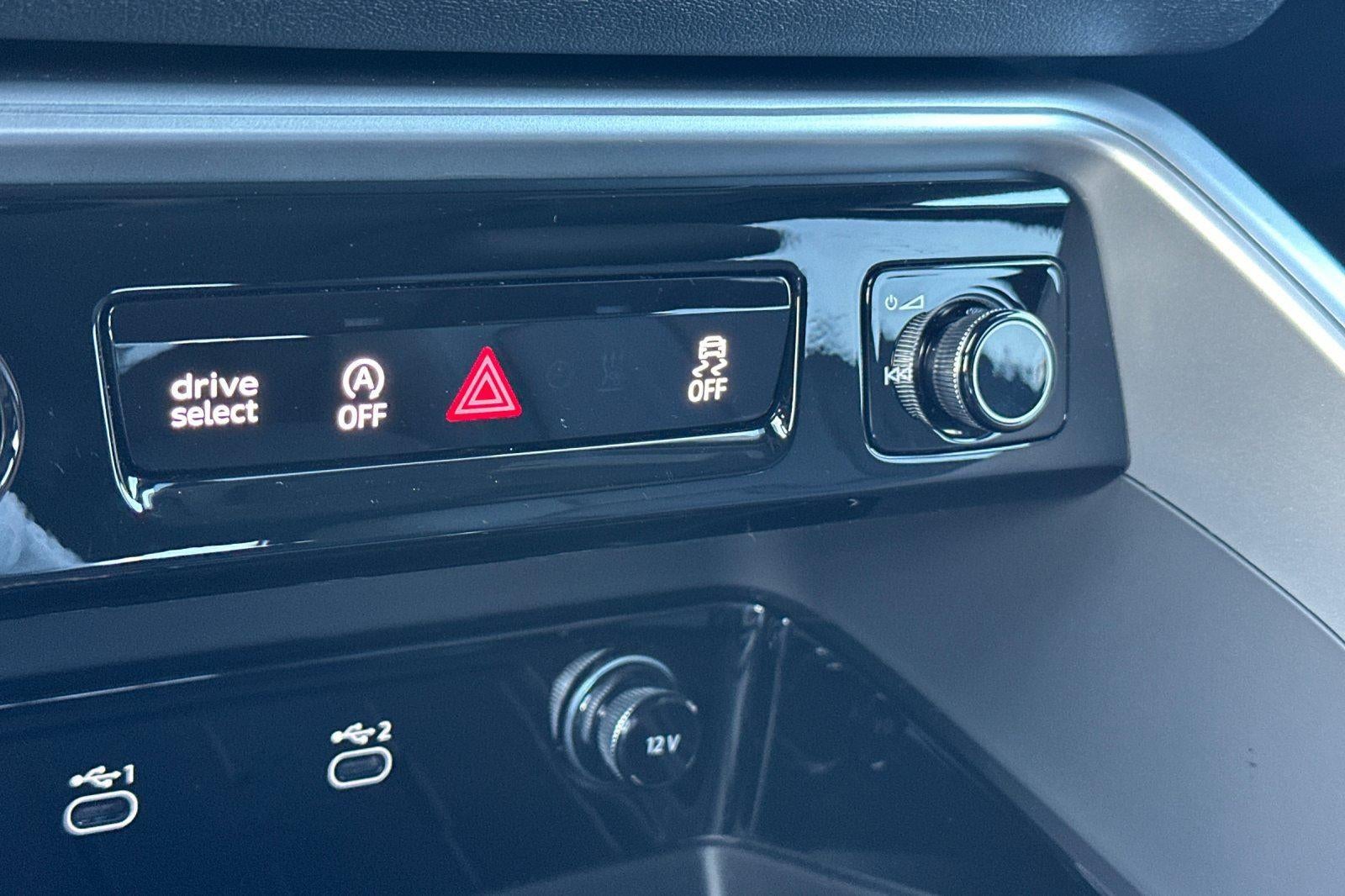 2025 Audi Q5 Premium