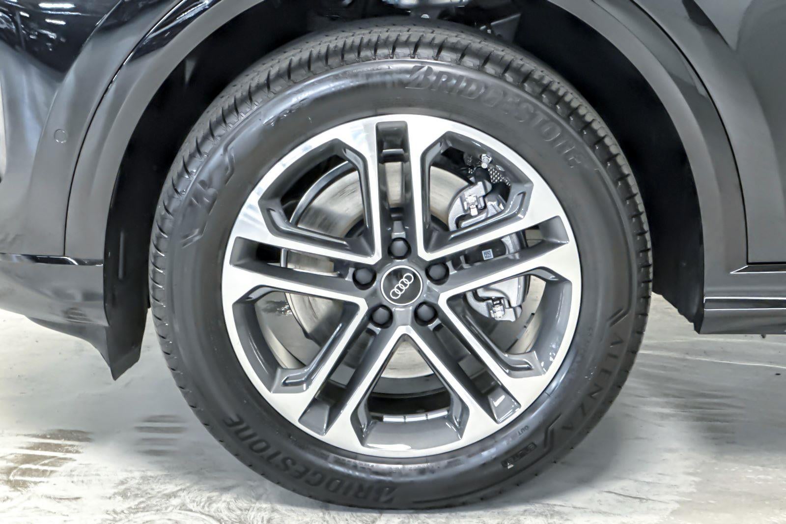 2025 Audi Q5 Premium