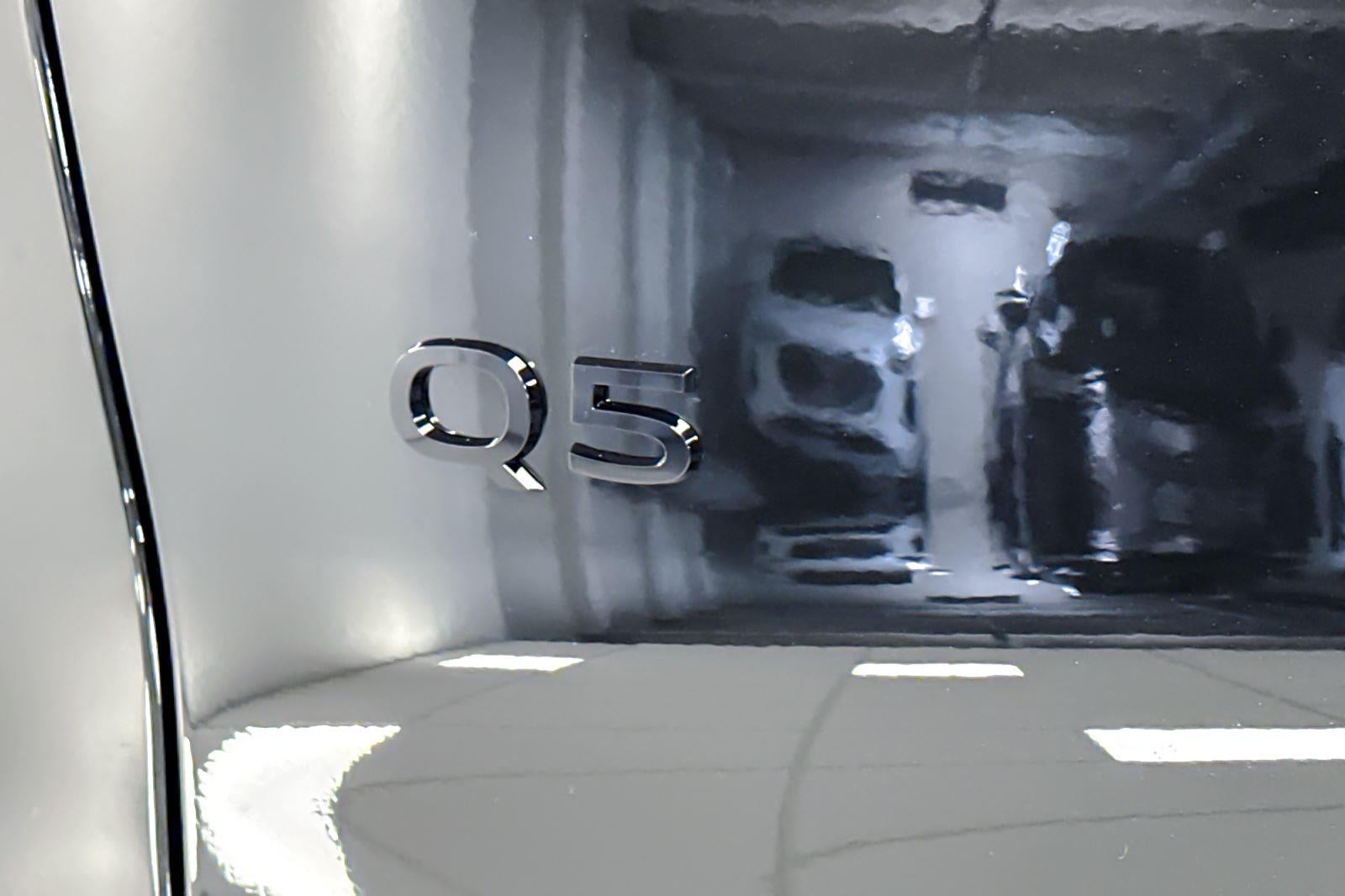 2025 Audi Q5 Premium