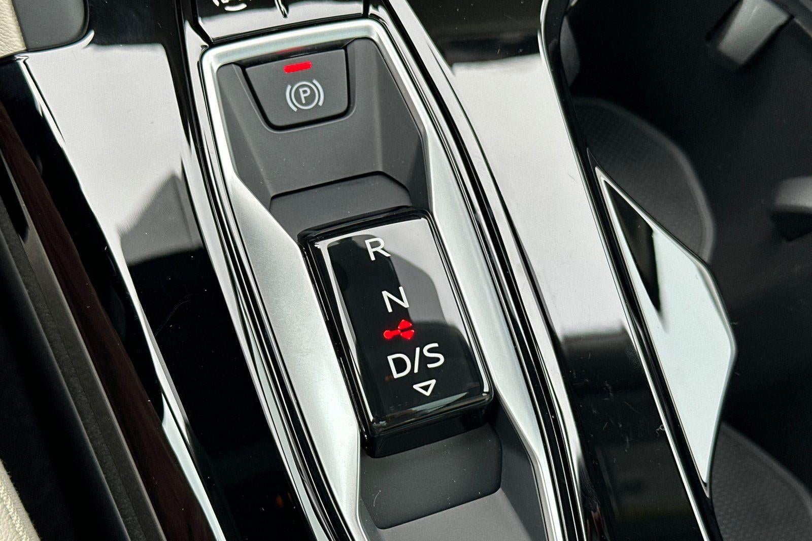 2025 Audi Q5 Premium