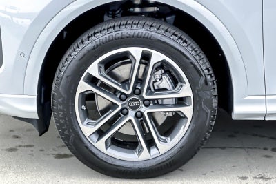 2025 Audi Q5 Premium