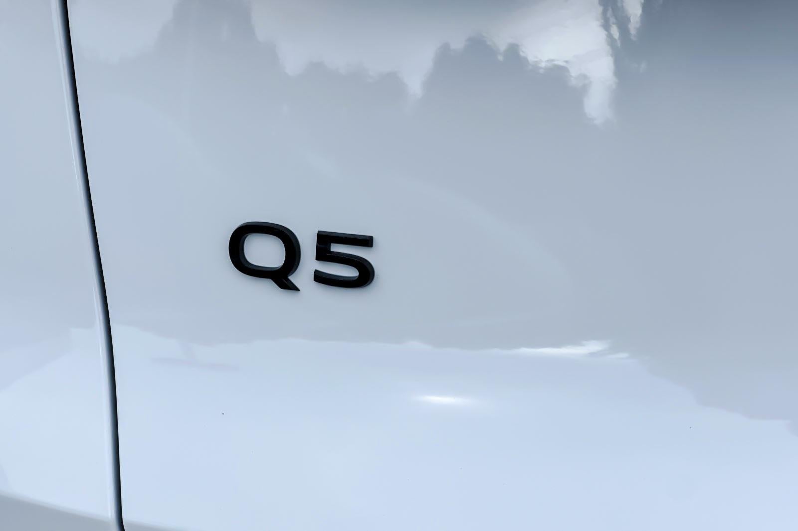 2025 Audi Q5 Premium