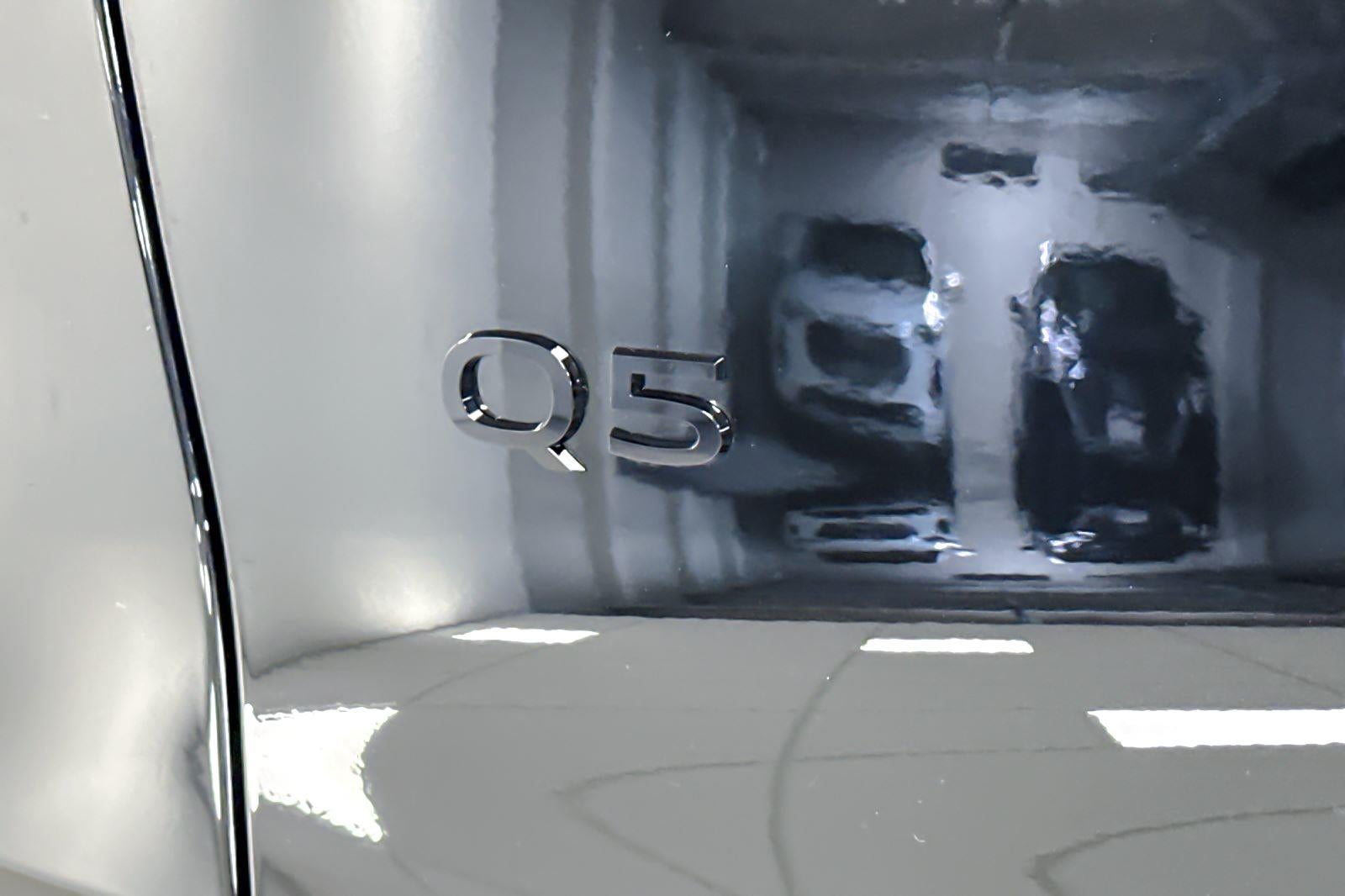 2025 Audi Q5 Premium