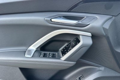 2025 Audi Q5 Premium