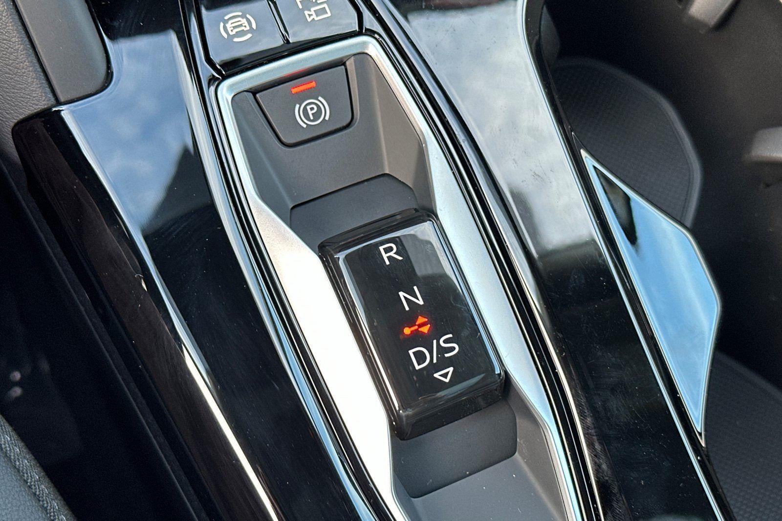 2025 Audi Q5 Premium