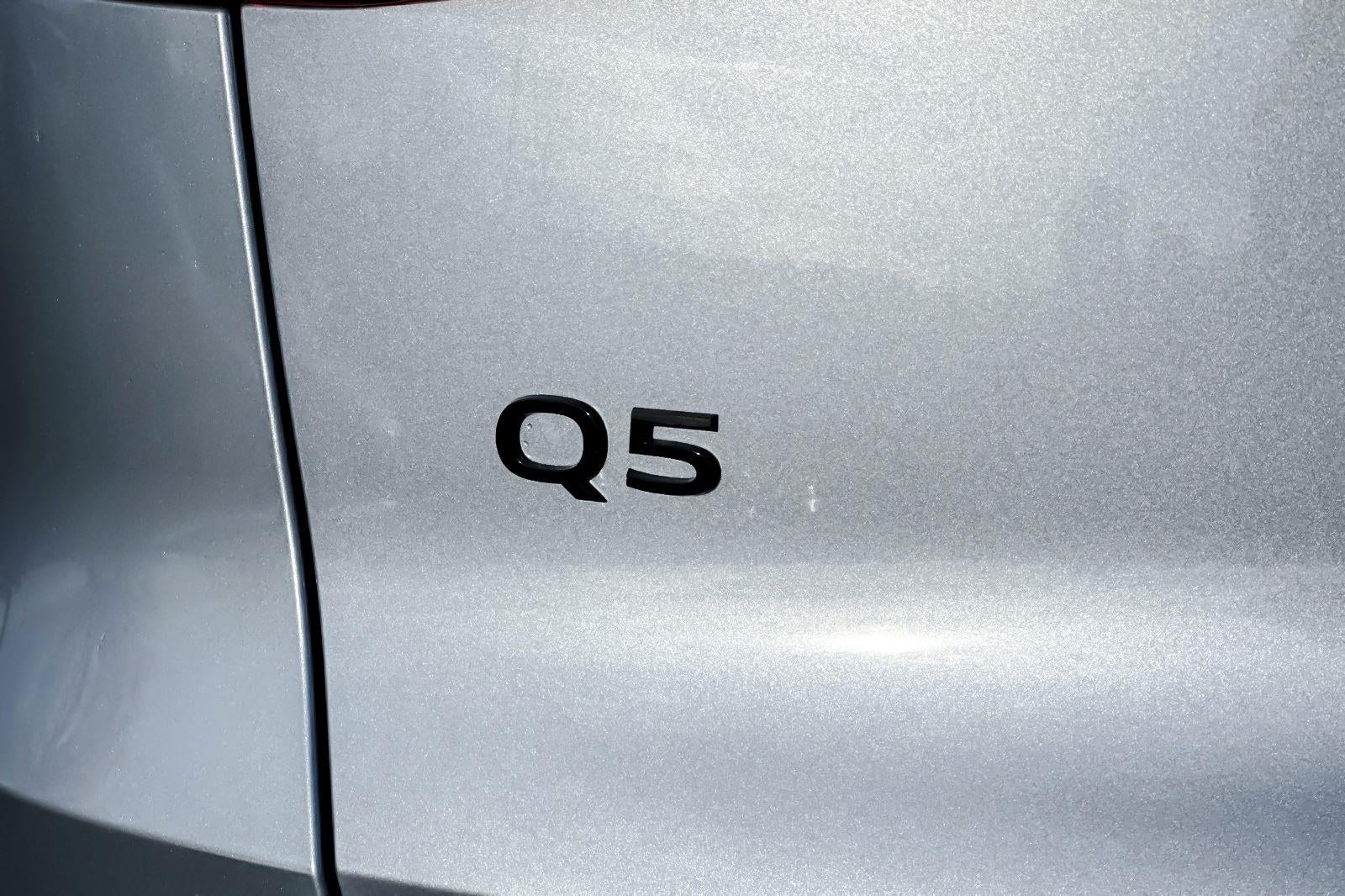 2025 Audi Q5 Premium